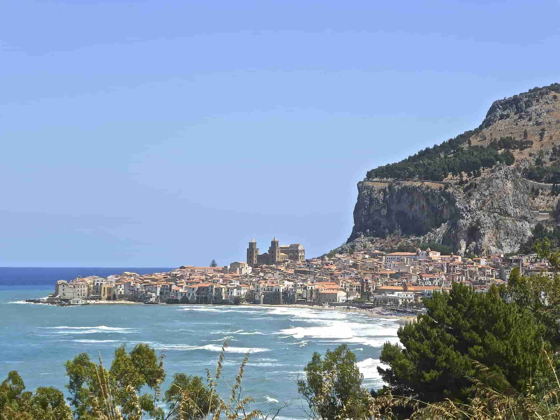16. Sicily and Calabria min