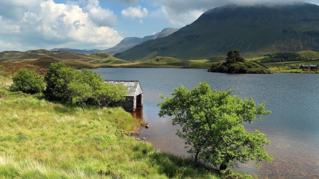 Snowdonia in Summer Tony Armstrong CC BY NC 2.0