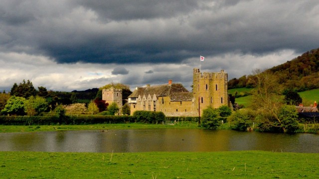 Stokesay Castle