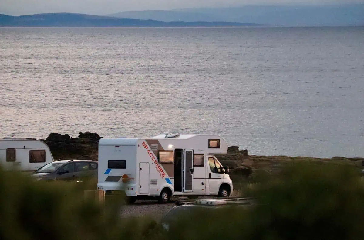 Motorhome parked close to water to enjoy amazing views